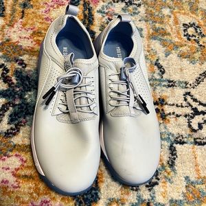 CLOVE core healthcare shoe. Size Women’s 10